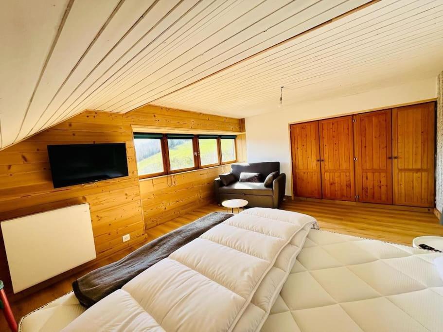 Appartement La Galerie De Meme Gerardmer Exterior photo